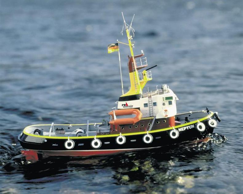 Artikel-Bild-ro1030 Neptun Schlepper Bausatz